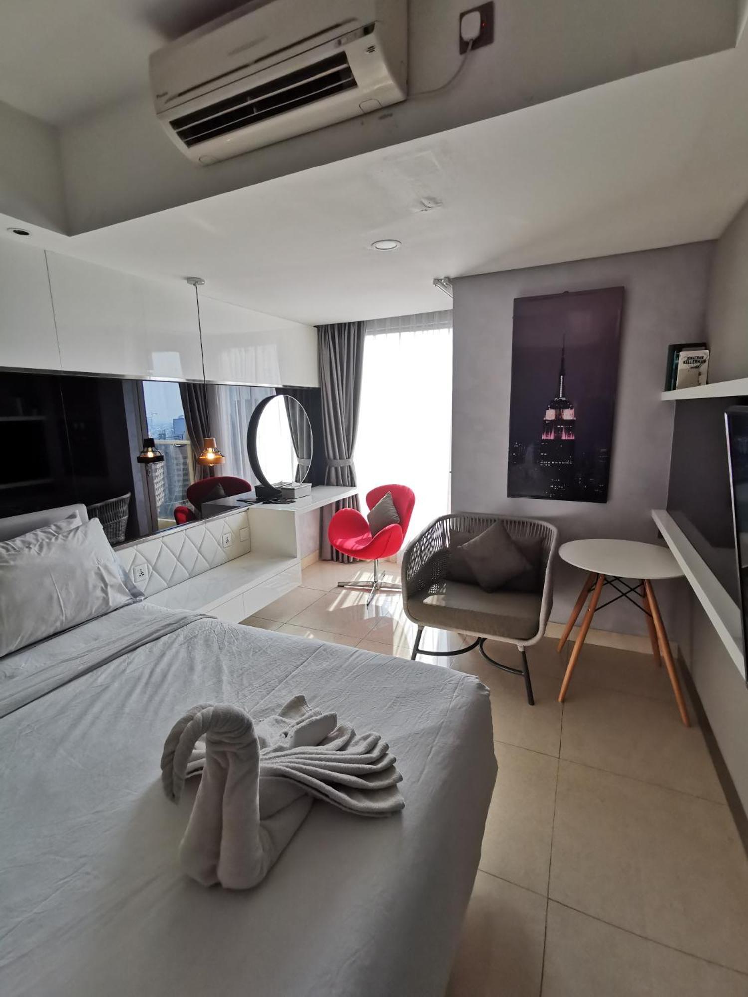 Warhol Residence Semarang Simpang Lima Экстерьер фото